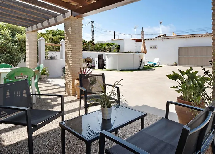 Casa Nazaret * コニル・デ・ラ・フロンテラ